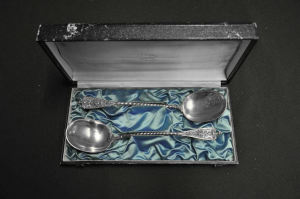 Beispielbild altes Silber-Vorlegebesteck